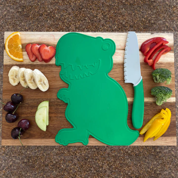 http://www.olly-olly.com/cdn/shop/products/DinosaurCuttingBoardandKnifeSetKidSafe_720x_36d6fdf6-72b2-4108-b3e7-baf25c8033af_1200x1200.webp?v=1675716766